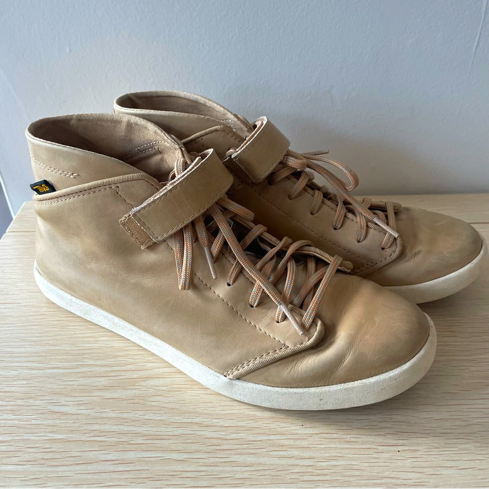 Teva Willow Lace Up Leather Shoes